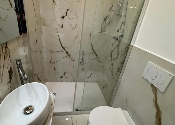 Luxury House - The House בית נופש רומא